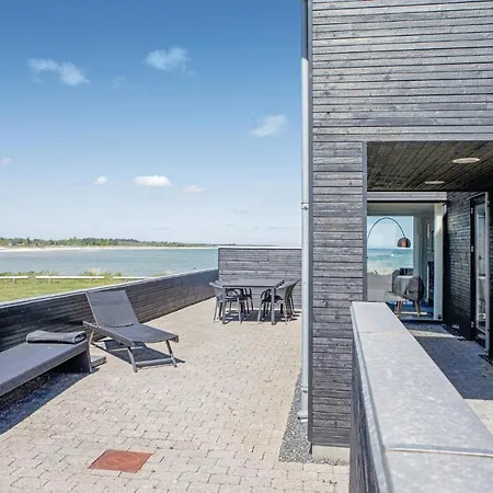 Four-bedroom Holiday In Prázdninový dům *