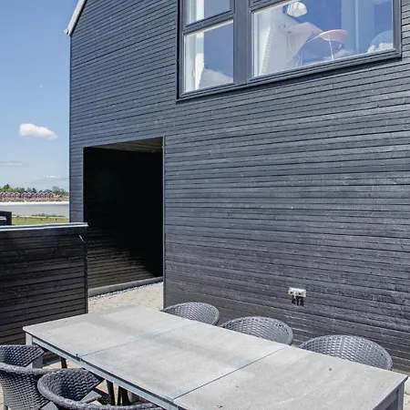 Four-bedroom Holiday In * Hadsund